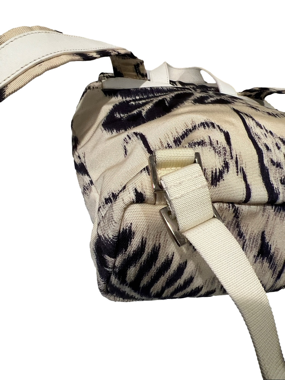 Gucci Floral Cream and Black Backpack EUC - Picture 14 of 16